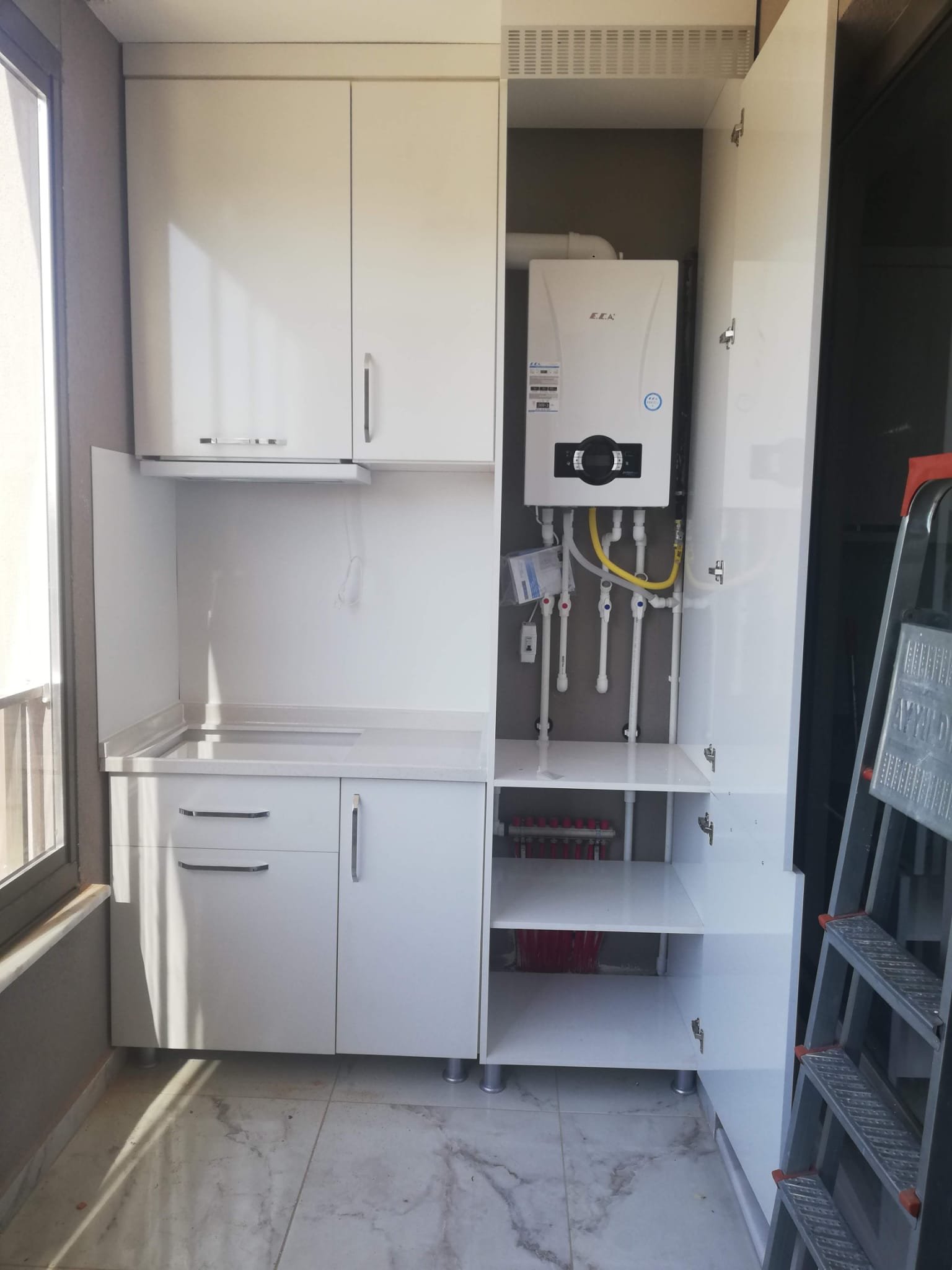Balkon dolapları ve malzemeleri tasarımı ve üretimi