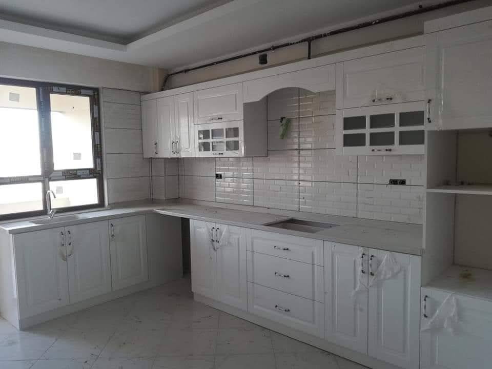 Mutfak dolabı ve mutfak dekorasyonu alanında modern, estetik ve kullanışlı çözümler üretiyoruz